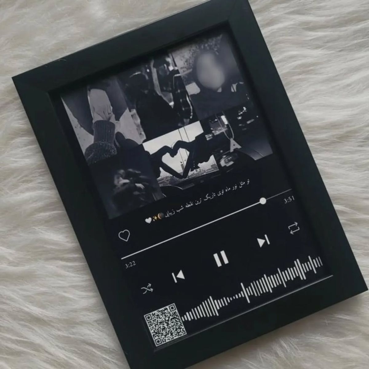 Melodia dark plaque with heart photo collage on white fur